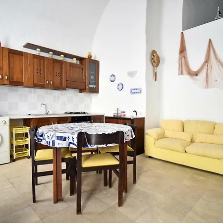 Zefiro Apartment *